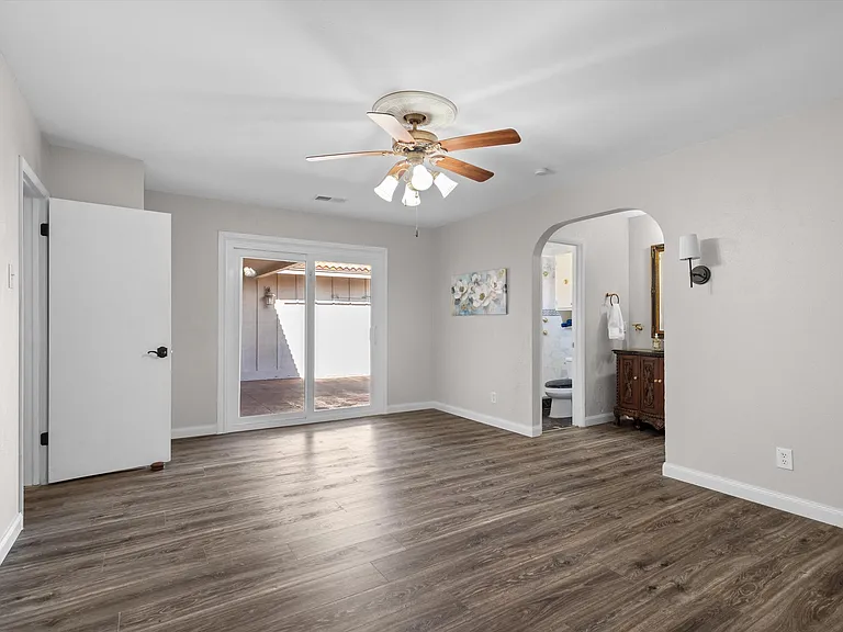 2121 Sunrise Trl — Photo 20