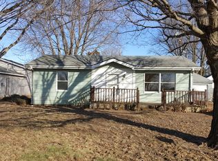 1631 N 40th Rd, Earlville, IL 60518