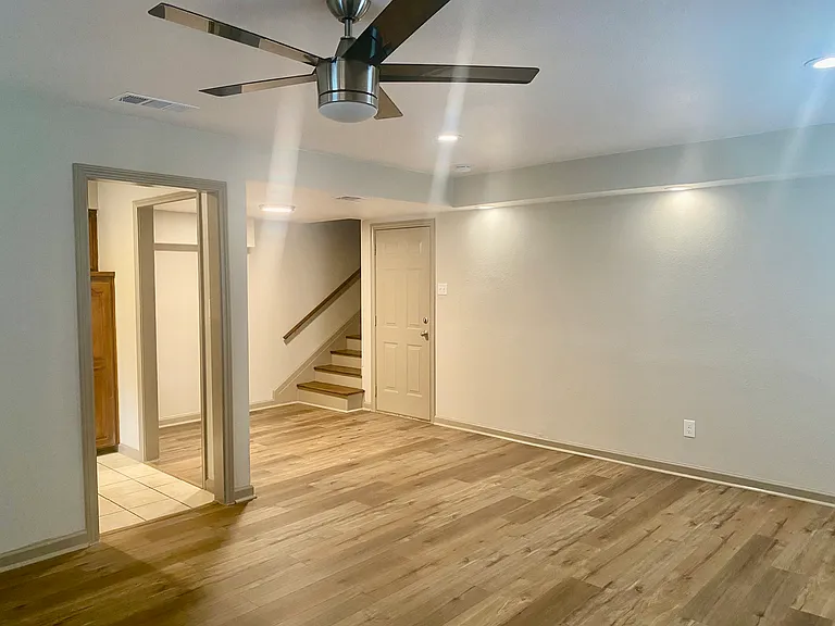 1419 S Story Rd — Photo 3