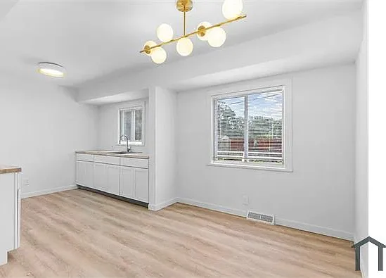 1605 Barbara Dr — Photo 3