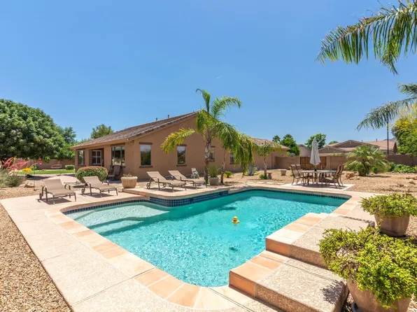 3686 E Powell Way, Gilbert, AZ 85297