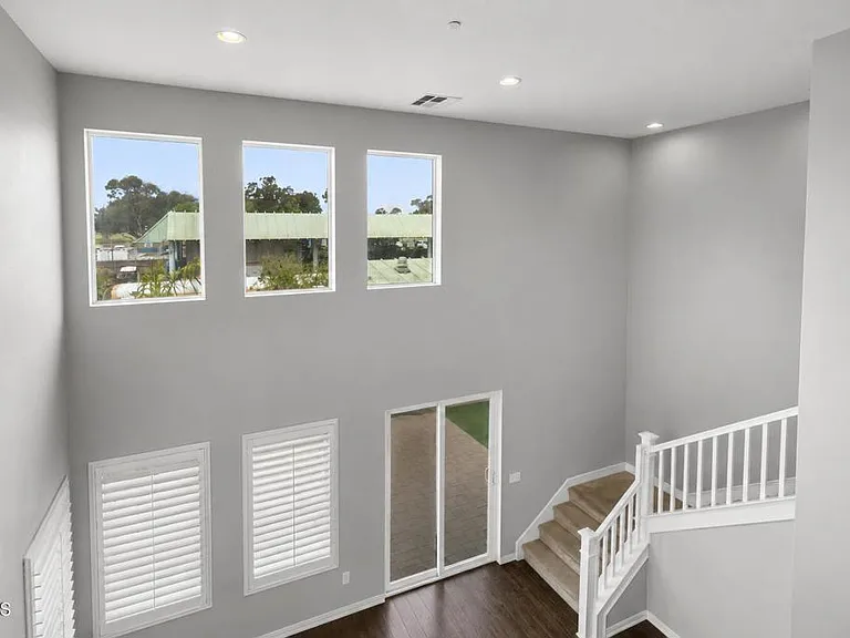 197 Pelican Pointe Ct — Photo 16