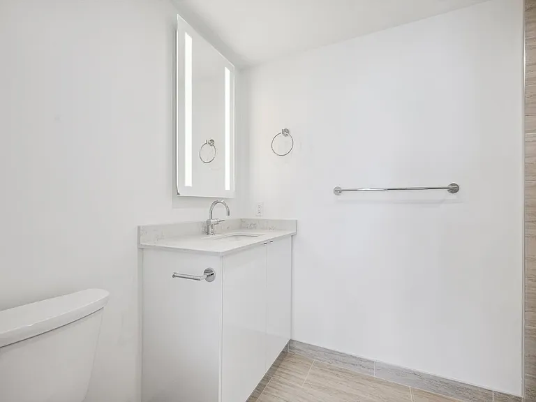410 Westhaven St — Photo 110