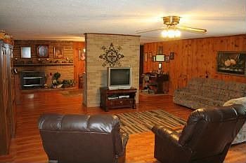 2nd image of 3389 Old Highway 431