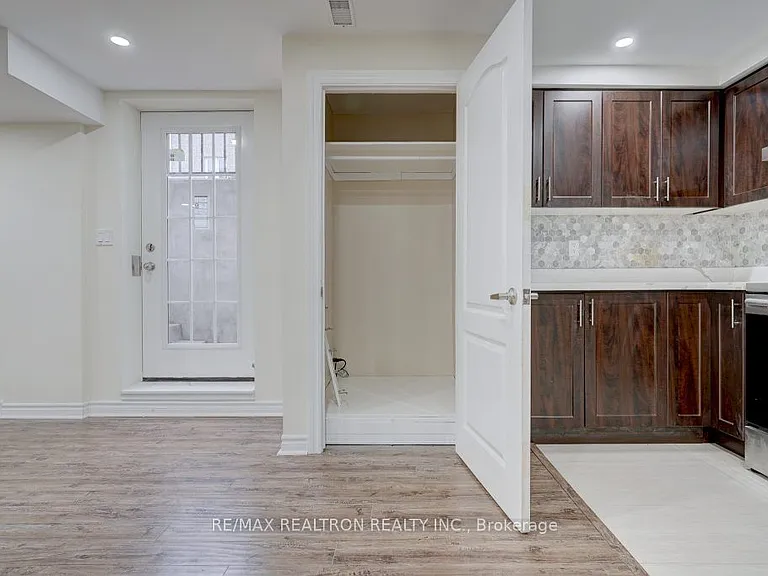 41 Oswell Dr #BSMNT — Photo 28