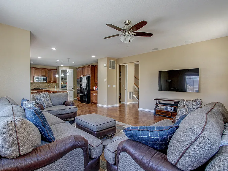 10698 Worthington Cir — Photo 15