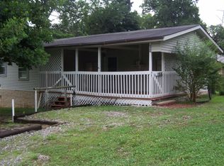 155 Maple Hill Rd, Harrodsburg, KY 40330