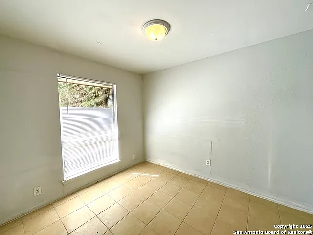 7237 Glen Bay — Photo 28