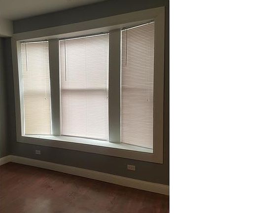5th image of 6148 S Langley Ave #0