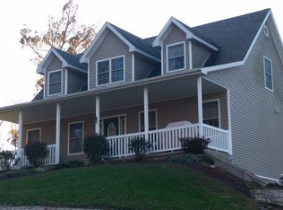 2711 Pea Ridge Rd, Centertown, MO 65023