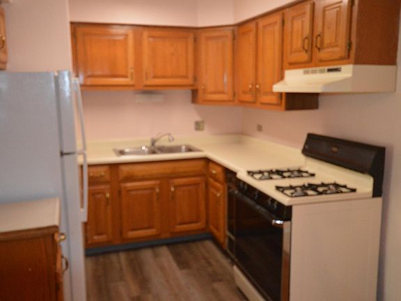 4th image of 845 Westmoreland Dr APT 2