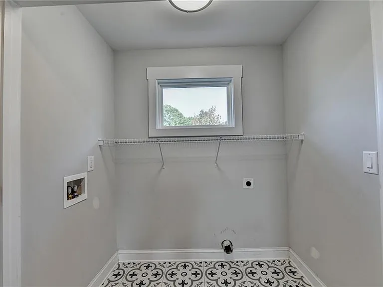 45 Sudderth St — Photo 30