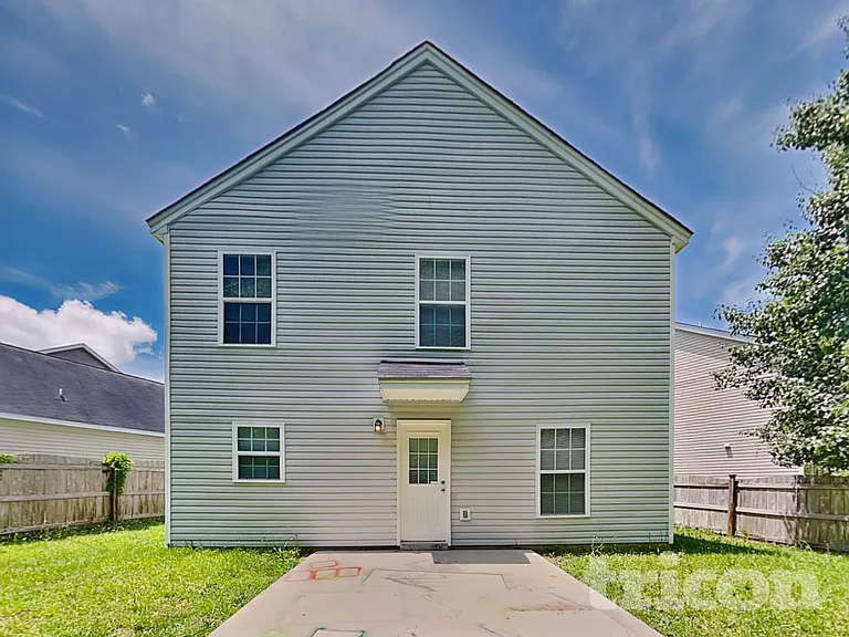 78 Springway Dr — Photo 15