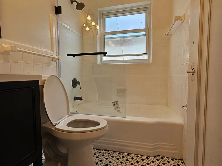 6917 Claremore Dr — Photo 2