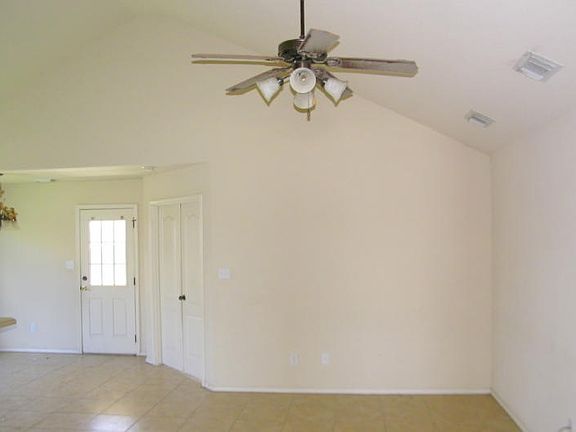2nd image of 2905 Santa Sofia St