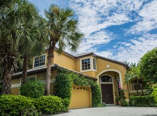 3325 NW 53rd Cir, Boca Raton, FL 33496