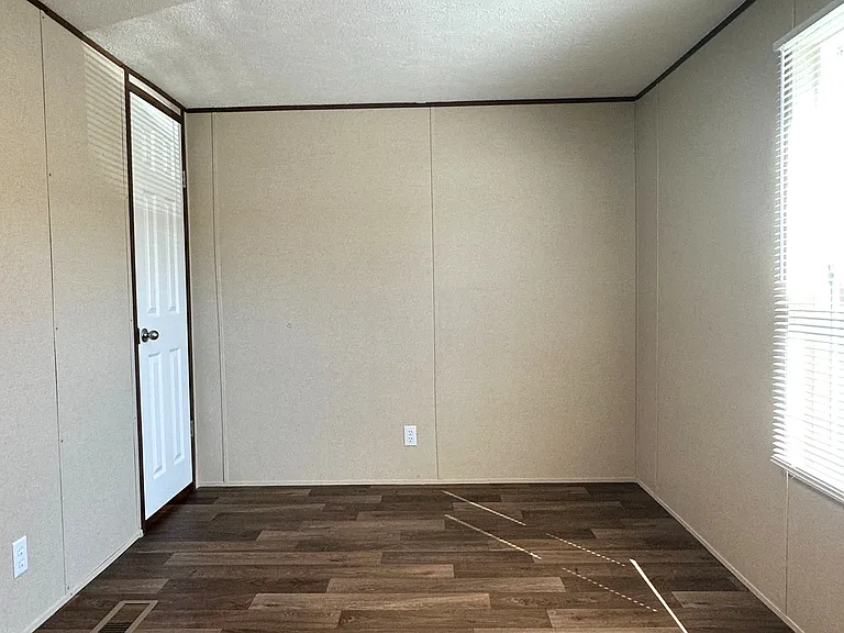 46 Meadowlark Ln — Photo 9