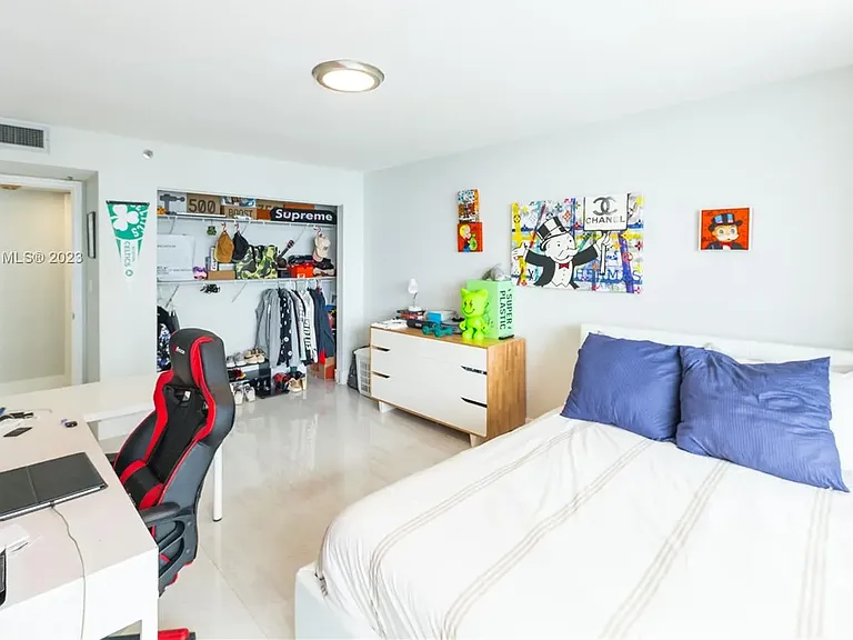 1717 N Bayshore Dr #3750 — Photo 7