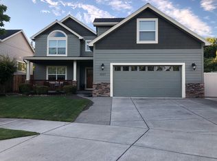 4557 Wolf Run Dr, Medford, OR
