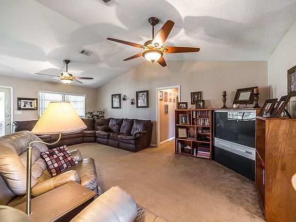 3rd image of 1205 Mill Creek Trl