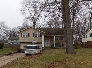 1863 Lancaster Dr, Youngstown, OH 44511