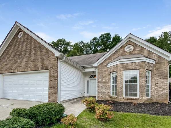11 Harpers Farm Dr, Newnan, GA 30263