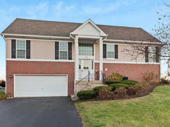 3742 Bailey Rd #3742, Yorkville, IL 60560