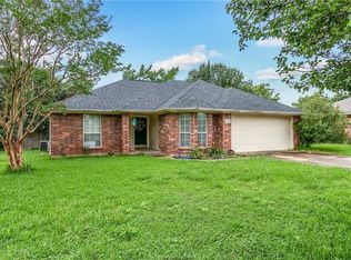 2500 Pinon Ct, Bryan, TX 77802