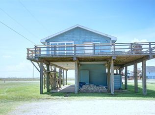 1634 Sandpebble Pl, Surfside Beach, TX 77541