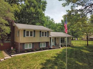 2200 Fuquay Rd, Newburgh, IN 47630