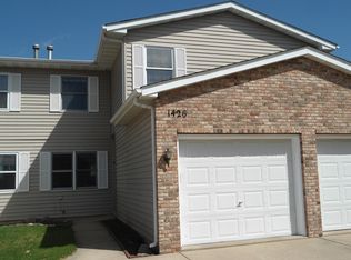 1426 Anthony Ln, Sandwich, IL 60548