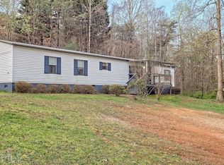 1042 Keller Rd, Mount Airy, GA 30563