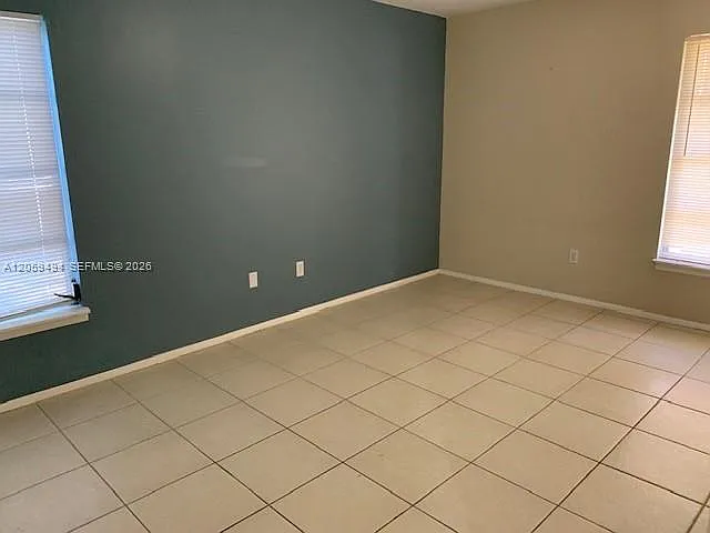 3904 NW Cinnamon Tree Cir — Photo 9