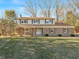 3060 Cloverly Dr, Furlong, PA 18925