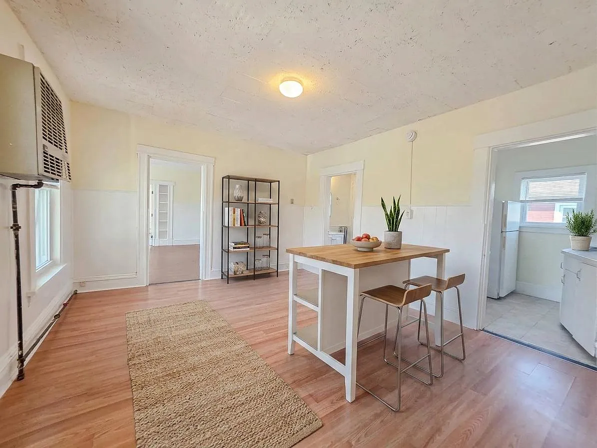 191 Walnut Street/126 Harrison St - 3 — Photo 3