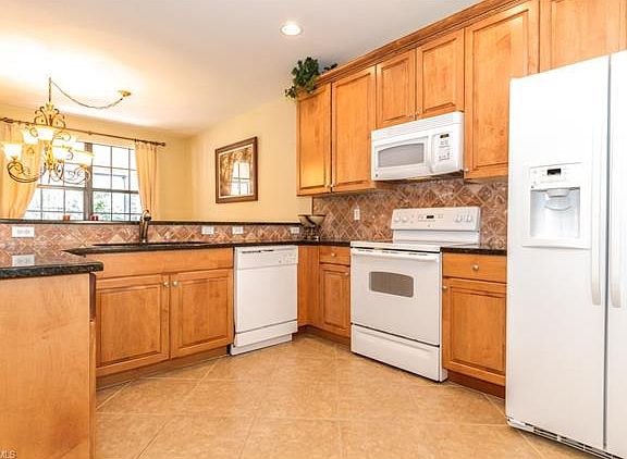 2nd image of 15574 Summit Place Cir #407