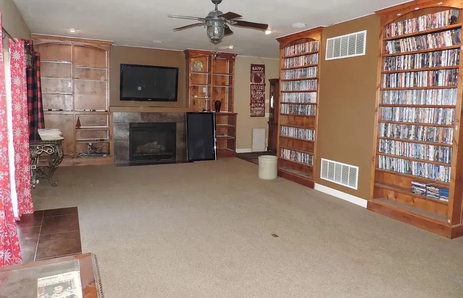 4 bed, 5100 sqft, $5,000 — Photo 3
