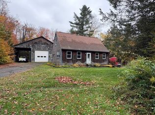 63 West St, Goshen, MA 01032
