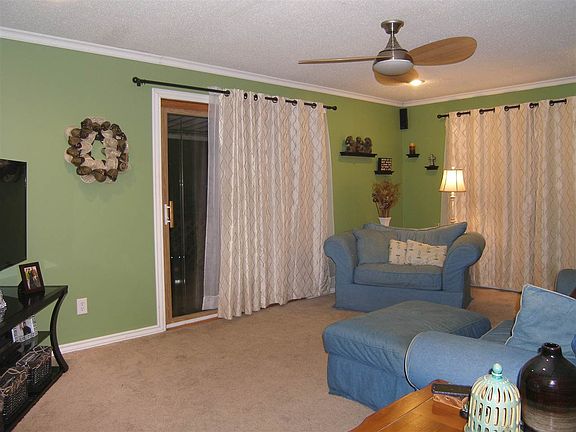 5th image of 1415 N Pleasantview Dr