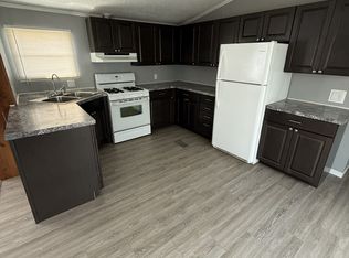 9120 Vienna Dr #335, Mount Morris, MI 48458