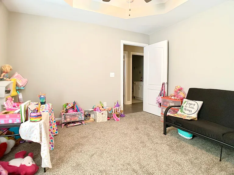 1376 Apple Blossom Rd — Photo 21