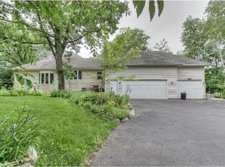 2965 96th St E, Inver Grove Heights, MN 55077