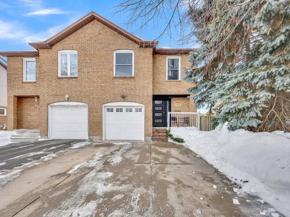 284 Rimmington Dr, Oakville, ON L6H 3N5