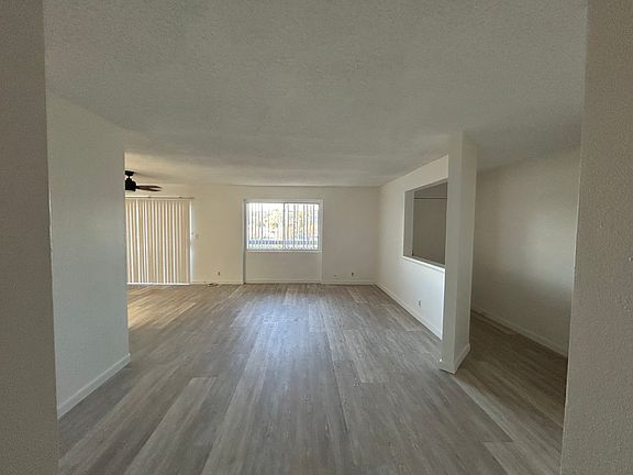 5th image of 26875 Claudette St