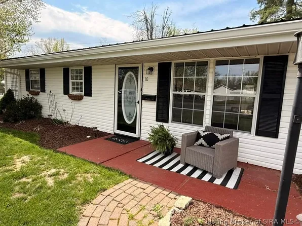 10 Thomas Court, Scottsburg, IN 47170