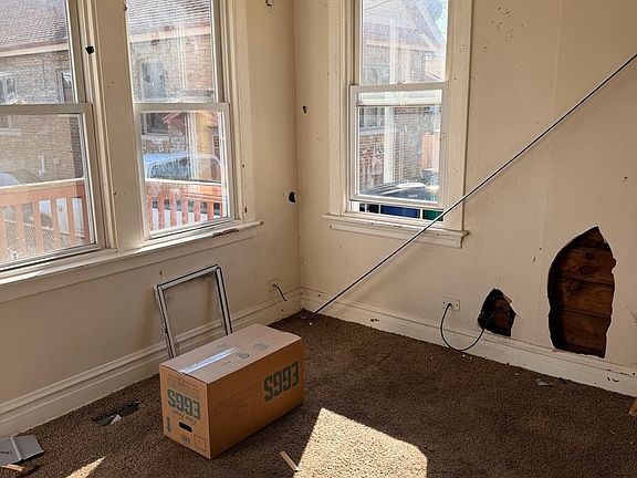 5th image of 7014 41st St