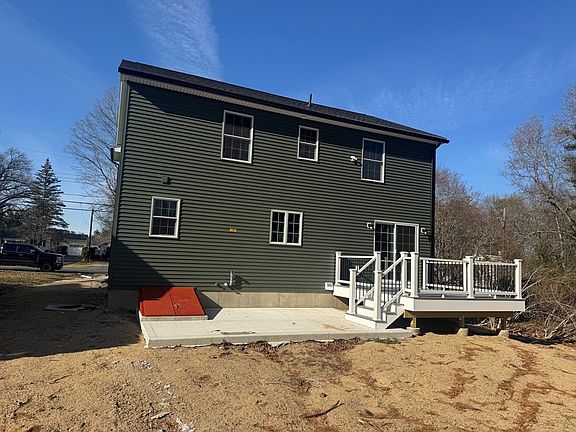 2nd image of 147 Parkerview St