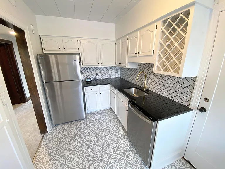404 N Back Bay Blvd #6 — Photo 12