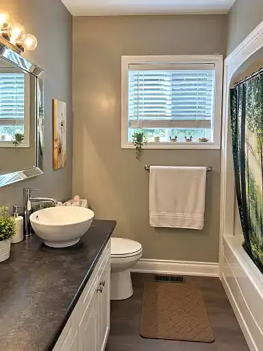 2 bed, 1.0 bath, 1000 sqft, $2,050 — Photo 4