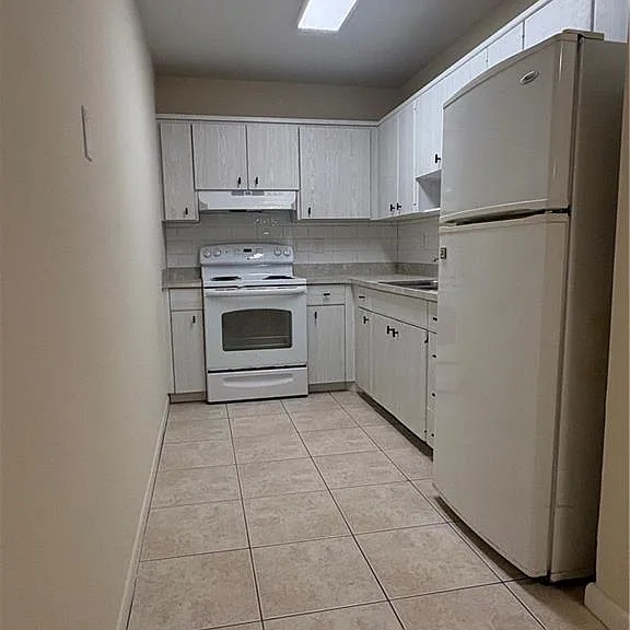 333 SE Martin Ave #1-F — Photo 5